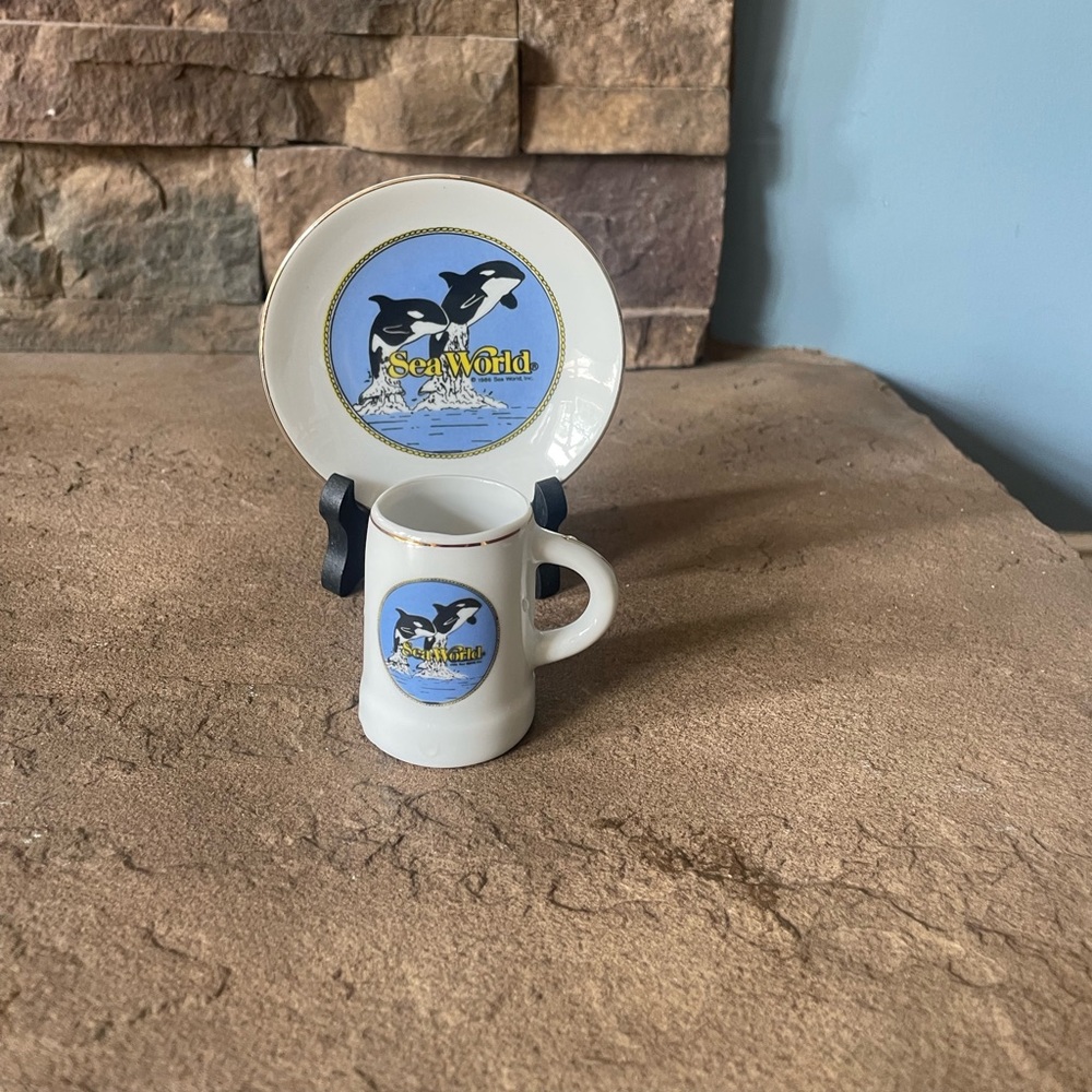 Vintage Sea World Souvenir Plate and Mug Set